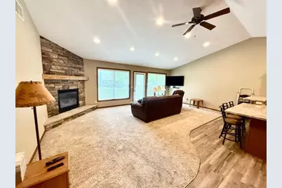 308 Aspenwood Drive, Redwood Falls, MN 56283 - Photo 4