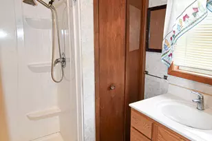 621 1st St E, Thief River Falls, MN 56701 - Photo 20