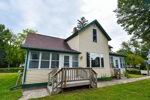 621 1st St E, Thief River Falls, MN 56701 - Photo 1