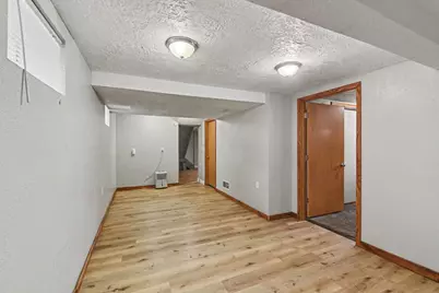 117 S Donaldson Street, Luverne, MN 56156 - Photo 22