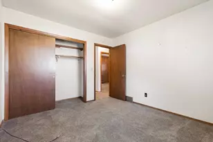 106 Ranch Ave, Marshall, MN 56258 - Photo 24