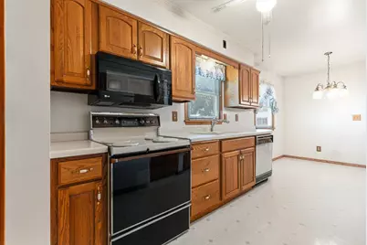 106 Ranch Avenue, Marshall, MN 56258 - Photo 22