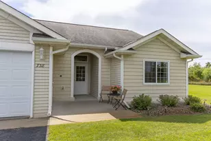 738 35th St NW, Bemidji, MN 56601 - Photo 1