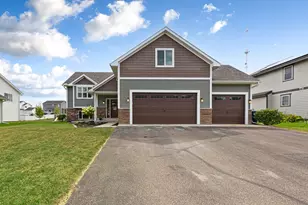 1199 Bluff St, Dundas, MN 55019 - Photo 4