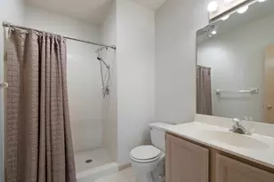 7043 Oak Pointe Curv, Bloomington, MN 55438 - Photo 36
