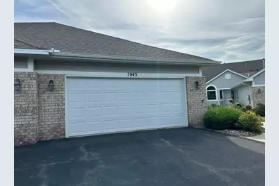 7043 Oak Pointe Curve, Bloomington, MN 55438 - Photo 2
