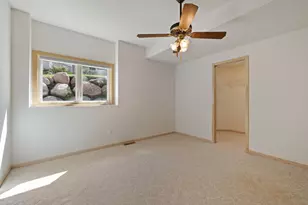7043 Oak Pointe Curv, Bloomington, MN 55438 - Photo 34
