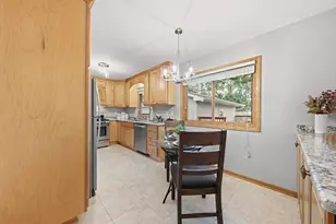 2688 Cedar Ave, White Bear Lake, MN 55110 - Photo 16