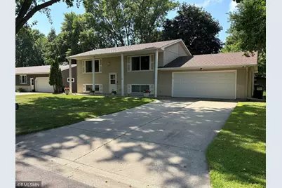 1413 Elm Avenue N, Glencoe, MN 55336 - Photo 2