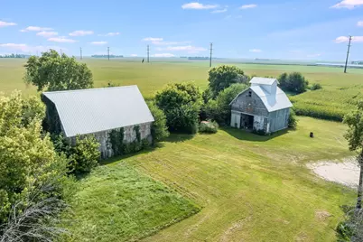 1668 150th Avenue, Welcome, MN 56181 - Photo 6