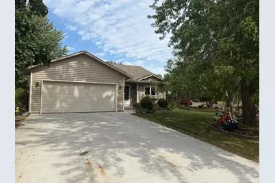 6546 Upper 22nd Street N, Oakdale, MN 55128 - Photo 1