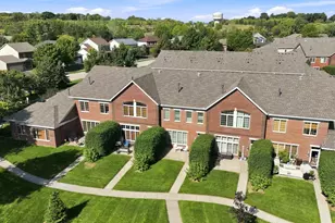 366 Valley Commons, Hudson, WI 54016 - Photo 2