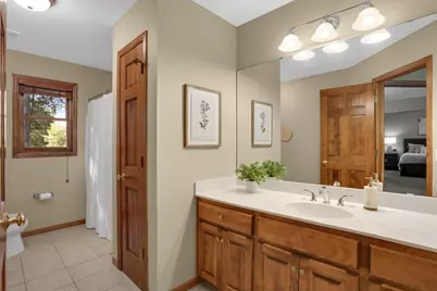 7164 Harrison Hill Trail, Chanhassen, MN 55317 - Photo 28