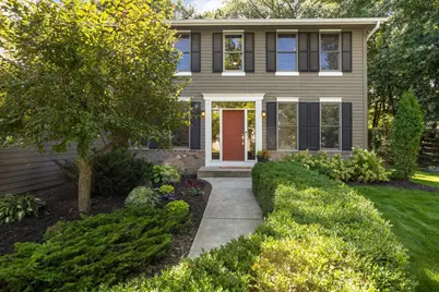 7164 Harrison Hill Trail, Chanhassen, MN 55317 - Photo 2