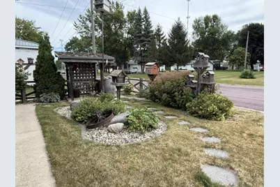 401 Pleasant Street, Lakefield, MN 56150 - Photo 4