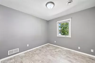 439 Arlington Avenue E, Saint Paul, MN 55130 - Photo 16