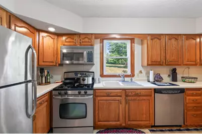 7146 Military Road, Woodbury, MN 55129 - Photo 8