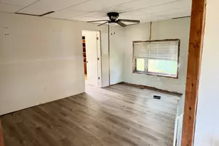 102 5th Ave SE, Baudette, MN 56623 - Photo 12