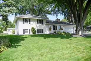 8486 88th St S, Cottage Grove, MN 55016 - Photo 1