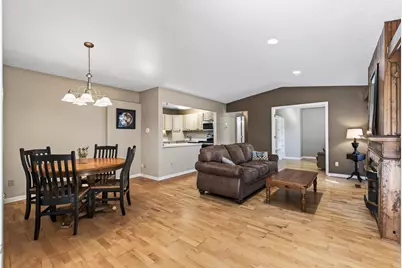 1190 Black Oaks Lane N, Plymouth, MN 55447 - Photo 2