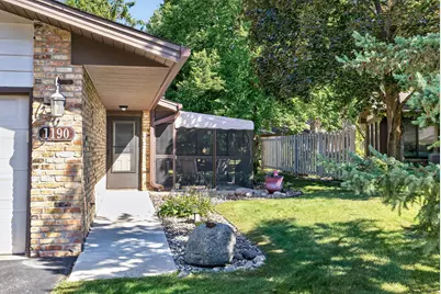 1190 Black Oaks Lane N, Plymouth, MN 55447 - Photo 20