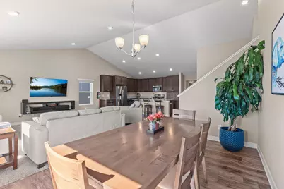 1907 Meridian Curve, Carver, MN 55315 - Photo 24