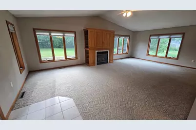 1909 9th Street SW, Austin, MN 55912 - Photo 26