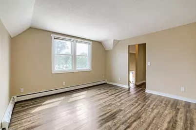 153 4th Avenue S, South Saint Paul, MN 55075 - Photo 4