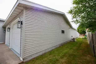 525 12th St N, Breckenridge, MN 56520 - Photo 72