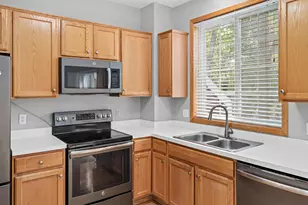 810 Trenton Ln N, Plymouth, MN 55441 - Photo 8