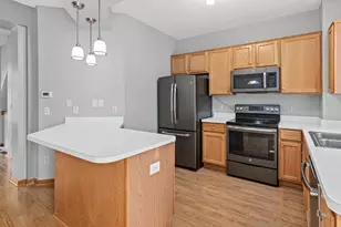 810 Trenton Ln N, Plymouth, MN 55441 - Photo 6
