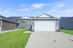 3420 17th St S, Moorhead, MN 56560 - Photo 34