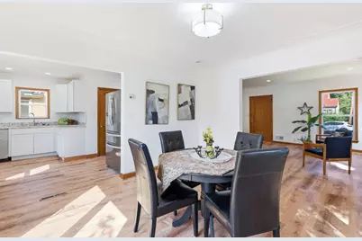 1515 Upton Avenue N, Minneapolis, MN 55411 - Photo 10