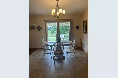 1410 Presidential Drive, Northfield, MN 55057 - Photo 8