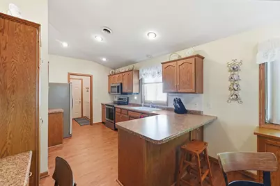 410 Fieldcrest Lane, Sartell, MN 56377 - Photo 6