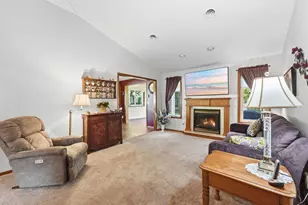 410 Fieldcrest Ln, Sartell, MN 56377 - Photo 8