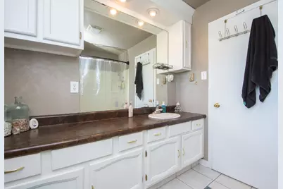 509 Center Avenue E, Dilworth, MN 56529 - Photo 18