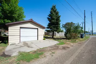 509 Center Ave E, Dilworth, MN 56529 - Photo 28