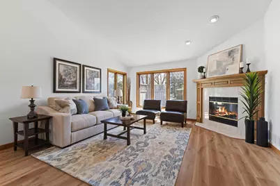 5619 Dunlap Avenue N, Shoreview, MN 55126 - Photo 10