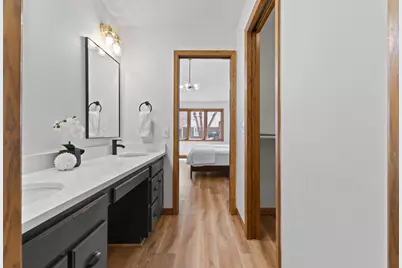 5619 Dunlap Avenue N, Shoreview, MN 55126 - Photo 18
