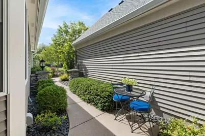 2996 Highcourte, Roseville, MN 55113 - Photo 12