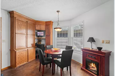 2996 Highcourte, Roseville, MN 55113 - Photo 28