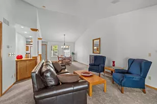 2996 Highcourte, Roseville, MN 55113 - Photo 18