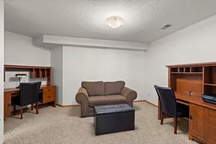 2996 Highcourte, Roseville, MN 55113 - Photo 50