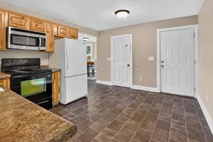 106 Lark St, Sandstone, MN 55072 - Photo 10