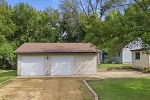 412 S Central Ave, Mapleton, MN 56065 - Photo 22