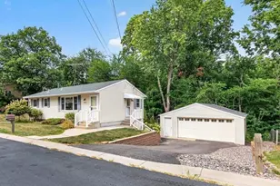 4638 Bedford Rd, Mound, MN 55364 - Photo 2
