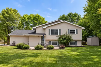 13612 86th Avenue N, Maple Grove, MN 55369 - Photo 2