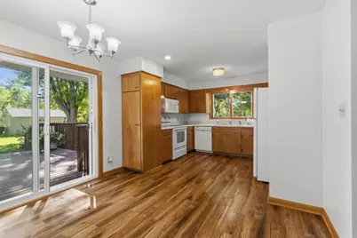 1300 Lakeview Avenue, Mendota Heights, MN 55120 - Photo 22