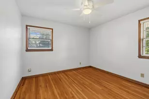 1300 Lakeview Ave, Mendota Heights, MN 55120 - Photo 16